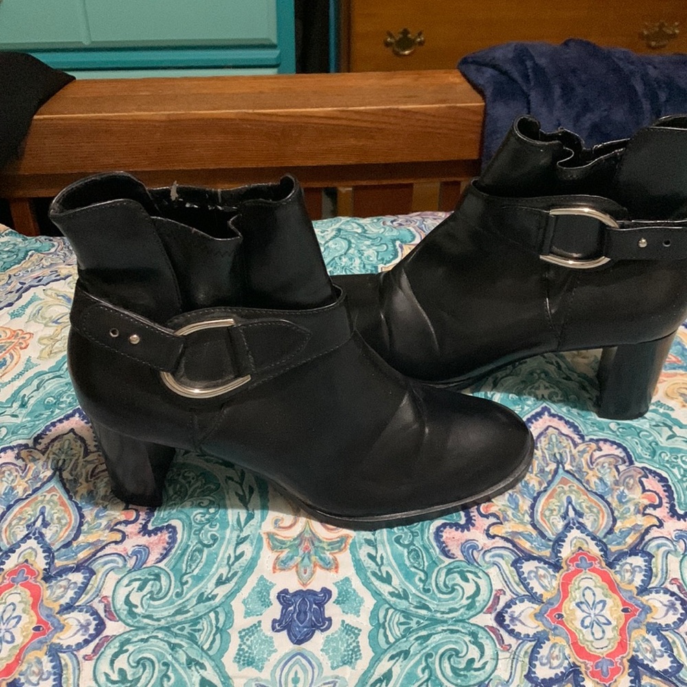 Black heeled boots.